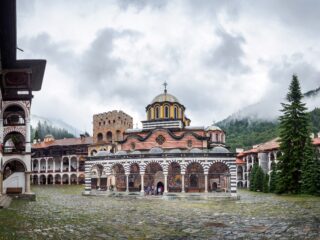 Billig Rejsedestination Bulgarien - Bulgarien-Rila-kulturrejse-munkekloster-Saint-Ivan