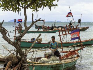 Billig Rejsedestination Cambodia - Cambodja-Kulturrejse-fiskerbåd