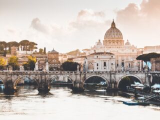 Billig Rejsedestination Italien - Italien-Rom-storbyferie-til-historisk-centrum