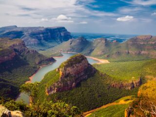 Billig Rejsedestination Sydafrika - Sydafrikas-Panorama-Route-naturrejse-bjerge-og-vandfald